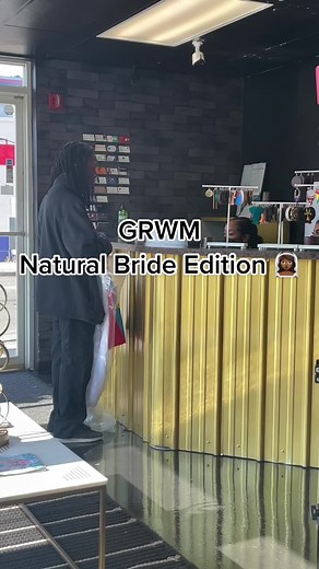 Brides with natural hairstyles are golden ✨👰🏾‍♀️ here’s to a lifelong of love and happiness! #naturalbridalhair #letsgetmotivatedtogether #grwmbridaledition #blackbridesoftiktok