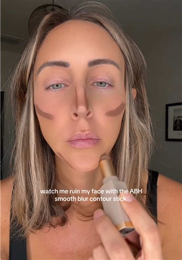 ABH Smooth Blur Contour Stick: Natural Sculpting Made Easy