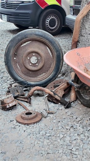 Transforming Old Metal into Chrome Perfection