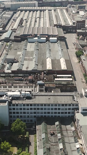 Great mixes don’t happen by accident—they need clarity, control, and the right gear. Enter the new MONICON Series from PALMER: three no-nonsense monitor controllers designed to keep your focus where it belongs—on the music. 🎛️ Whether you're switching between monitors, dimming the mains, or soloing a sub, MONICON gives you pro-level control in one smooth move. And with the MONICON L, you even get Bluetooth connectivity—so referencing a mix from your phone or collaborating wirelessly is just a b