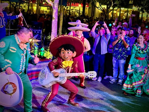 Don’t Miss This Christmas Mariachi Show with Miguel at Disney California Adventure!