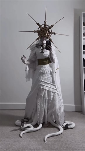 🤍Dark Sun Gwyndolin from Dark Souls 🔥Cosplay & Made by IG@norafawn #darksouls #darksoulscosplay #darksungwyndolin #gwyndolin #gwyndolincosplay #cosplaygirl #cosplayer #cosplay #陰の太陽 | EZCosplay Costumes