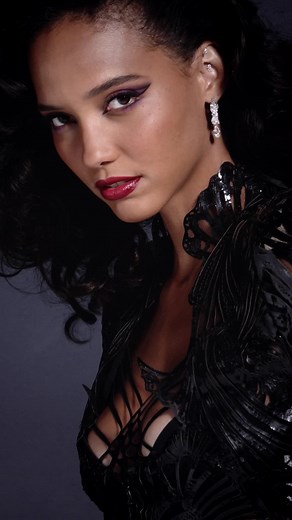 MARIA TASH | Originally designed for Rihanna for the 2021 Met Gala, the grand pear floating diamond tassel is now the pièce de ré·sis·tance of our Vault... | Instagram