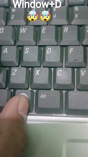 laptop me screen se back USE OF WINDOW + D KEY#Window+D #Keyboard Shortcuts #TimeSaving Tips