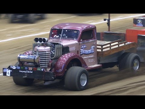 2026 Truck Pulling! Super Modified 4WD Trucks & Super Stock Trucks! TNT Kentucky Invitational Finals