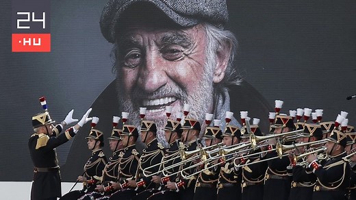 A profi zenéjével búcsúztatták Jean-Paul Belmondót | 24.hu