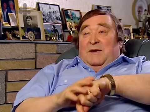 Heroes of Comedy: Bernard Manning (Part 1/4)