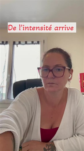 De l’intensité arrive prépare toi Accueillez ce message avec le cœur ouvert, sans attente ni obligation. Il s’agit d’une guidance collective qui peut résonner différemment pour chacun. Faites confiance à votre ressenti et à votre propre chemin. Belle découverte à vous. 💫🦋🌿 #guidance #messageinspirant #bienetre #oracle #intuition