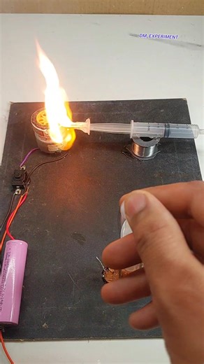 “Hydraulic Power: Lifting Bridges with Water Pressure” // “The Power of Fire: A Mini Heat Engine”