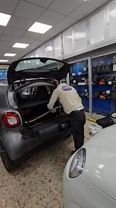 1.7K views | Smart 453 ✅️ monitor android apple car ✅️ retrocamera ✅️ altoparlanti anteriori hertz #carstereo #androidauto #navigatore #apple #cardvd #autoradio #autoradioandroid #bluetooth #audioelite #navigation #carmonitor #monitor #applecarplay #cartablet #pagodil #cofidis #ambientlight #smartforfour #smartfortwo #mercedes #mercedes_benzitalia #mercedesbenz | Audio Elite | Facebook