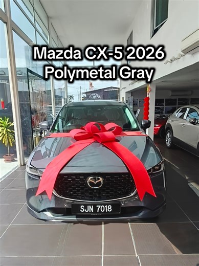 Another happy owner is taking delivery of the latest 2026 Mazda CX-5 in stunning Polymetal Gray. Welcome to Mazda family #listermazda #mazdacx5 #ksyautosdnbhd #polymetalgray #freemaintenance