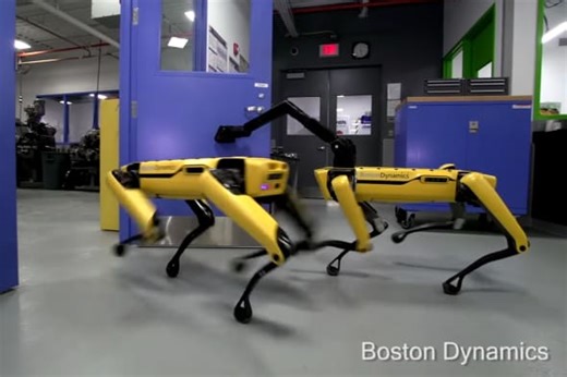 Boston Dynamics 的機器狗懂得開門逃跑了（驚！）