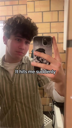 I’m getting emotional #onedirection #1d #gainpost #harrystyles #hs4atmidnight