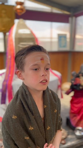 203 reactions · 15 shares | Short Interview with 10 year boy by the name of Jeffry from Melbourne who has read “ Who am I “ by Bagwan Ramanar …. | Jaya Balan Valliappan | Facebook