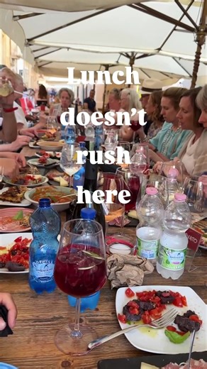 38K views · 140 reactions | In the Mediterranean, meals are a moment to slow down, savor each bite, and connect with the people around the table. A fresh salad, warm grains, roasted veggies, or a simple cup of herbal tea—lunch is meant to be enjoyed, not hurried. Mediterranean Lunch Recipes: https://themeddish.com/Mediterranean-Diet-Lunch-Recipes | The Mediterranean Dish | Facebook