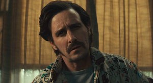 In Loving Memory of James Ransone Today, we honor the incredible life and career of James Ransone, an actor whose unique energy and raw vulnerability left an indelible mark on the landscape of modern horror and suspense. Ransone possessed a rare ability to ground the supernatural in deeply human emotion, making the "darker genres" feel both more terrifying and more personal. | Are you scared yet?