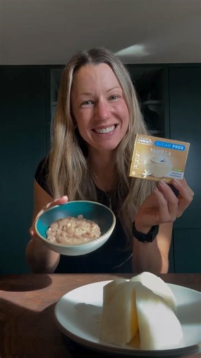 Jicama sticks dipped in Simply Desserts vanilla pudding mix with a cinnamon twist 😍