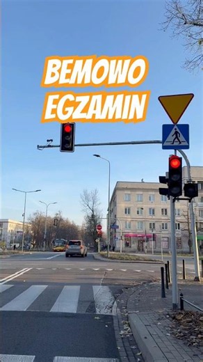 Traffic lights take priority over signs. #leftturn #drivingtest #wordbemowo #stopsign