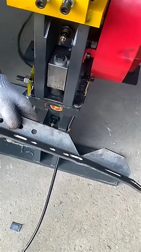 Recommended high-quality channel steel punching machine, installation guide, factory