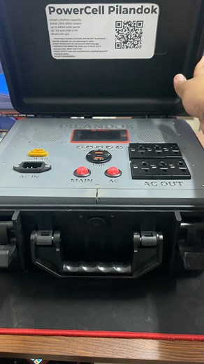 With PowerCell Pilandok, kaya ang full setup ng laptop, 3 monitors, wifi router, at fan na sabay-sabay. Perfect for WFH! Send us a message to get yours now! #HiveEnergyPH #PowerRevolution #scalingfilipinoinnovation #portablegenerator #portablepowerstation #solarenergy | Hive Energy PH