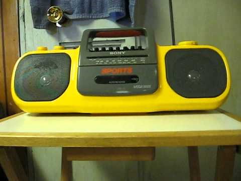eBay Item Demo - Sony CFS-905 Sports Cassette Recorder Radio Boombox