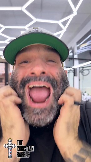 560K views · 152 comments | 3 weeks post shave  ASMR beard makeover on myself using Pacinos Wireless Trimmer, Beard Pencil Filler, and Hair & Beard Touch Up Powder for a clean, full finish ‍ . . . . . The Christian Barber • Best Beard Barber • Beard Barber • Best Beard on Social Media . . . . . . . . #BeardTransformation #ASMRshave #MensGrooming #Pacinos #TheChristianBarber | The Christian Barber | Facebook