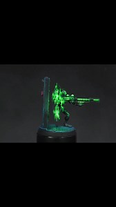 I was just digging through my old minis and found this Necron cut in half with that plastic piece. I also came across an old video and photos of an ancient Monolith, including the painting process . . #warhammercommunity #warhammer40k #gamesworkshop #paintingminiatures | Elminiaturista