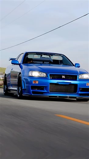 This is what my dreams look like 💭 • • #CleanCulture #r34 #nissanskyline #nissangtr #gtr #gtr34 #cars #carsofinstagram | Clean Culture