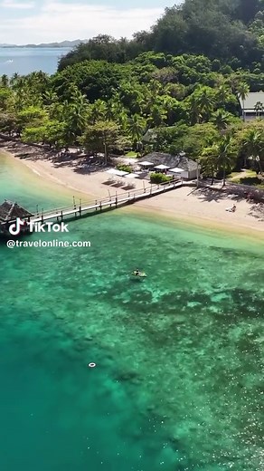 📍Malolo Island, Mamanuca Islands 🛥️ 55 mins by sea from Port Denarau 🚁 10 mins by air from Nadi Airport 🎥 @tourismfiji #travel #travelonline #holiday #getaway #escape #Fiji