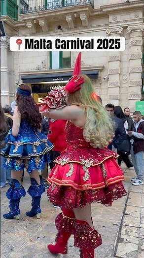 Malta Carnival 2025 🎭🇲🇹 | Stunning Costumes & Epic Street Parades in Valletta!