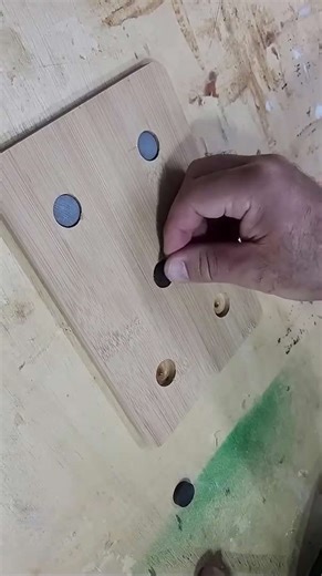 Turn Dollar Tree magnets & cutting board into this! 😳