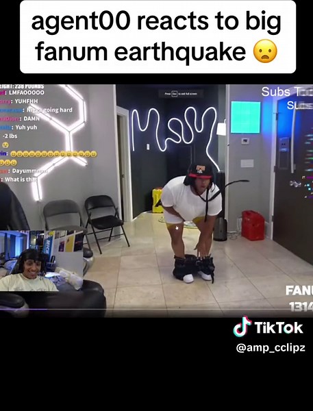 I cannot believe this 🥷 pants fell down 🤣🤣🤣🤣 #amp #fanum #wanum #agent00 #stream #kaicenat #dukedennis #pants #fyp #funny #viral