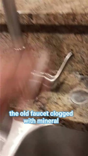 Testing a new kitchen faucet we installed to ensure proper pressure and volume. #kitchenfaucets