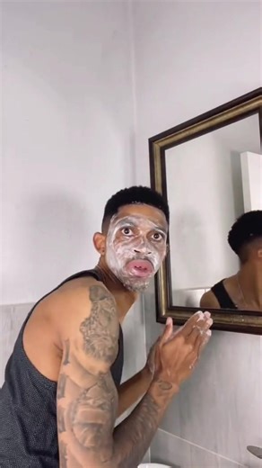 Vidéos de Check Tyson (@checktysonpythonblanc) avec son original - Check Tyson