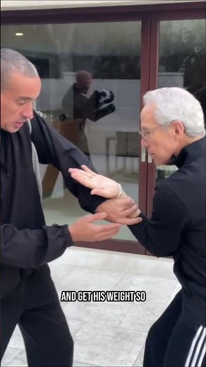 How to Apply Wrist Lock Techniques for Effective Self Defense