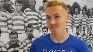 Vor der Partie gegen den FSV Zwickau e.V. haben wir uns Lukas Daschner zum ZebraTV Interview geschnappt. Film ab! | MSV Duisburg
