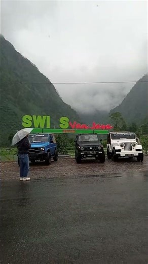 Swiss van Java in the Rain #dieng