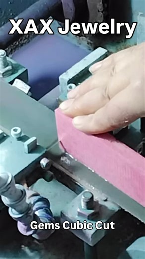 XAX-Domi on Instagram: "Gems Raw Cut❤️S925 Earring Necklace Pendent Bracelet 💎 Gemstone making, 🫶✨💗Welcome to XAX Jewelry Factory For Wholesale &Retail&Custom @xax_domi @xax_demi @xax_amber @xax_kim @xax_jannie @xax_ruby @xax_emerald @xax_miya @xax_sapphire @xax_jon @xax_ari8 @xax_una @xax_milo @xax_alin #silverring #earring #silverjewellery925 #silver#jewelrymakingsupplies #jewelrydesigners #accessory#xaxjewelry #silver#labgrowndiamonds #labstone #mossanite #labsapphire #labruby #labmerald#l