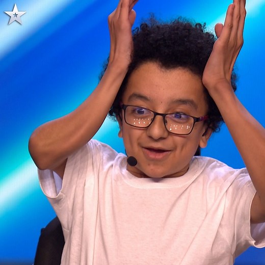 Not only is his song brilliantly funny, it also completely roasts Simon Cowell! 😂 Bold move, Dante! 👏 | Britain's Got Talent
