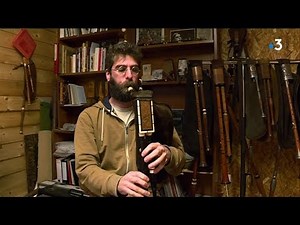 Portrait de Raphaël Jeannin : facteur de cornemuses