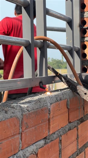 1.2M views · 4.1K reactions | Installing Steel Window #reelsvideo #reelsfb #reelsinstagram #AmaZing #construction #reels #workers #sand #cement #funny #fb #fbreels #fbviral #fbpost #shorts #share #crafts #home #interiordesign #diyprojects #homemade #decor #diyhomedecor #wood #steel | DIY crafts PR | Facebook