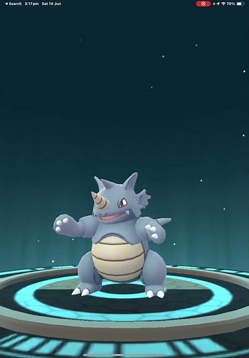 Pokémon go evolving rhyhorn to rhydon #pokémongo #pokemon￼