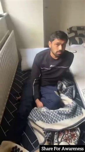 🚨 JUST IN — Pakistan migrant arrives in UK for only 5 days and tries to rape a 12yo girl and two 13yos.British patriots stopped him.What do we do with this monster?A. Life sentence B. Deport C. Execute and deport the remains