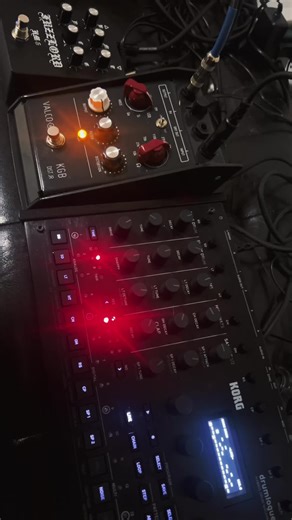 Exploring the Return of Robots in Electronic Music