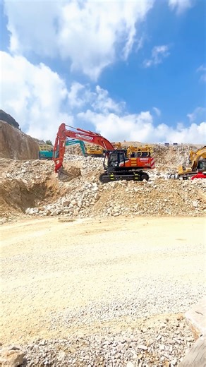 7.2K views · 102 reactions | Were you at Hillhead show this year? 直 Our UK dealership Hitachi Construction Machinery UK did an incredible job of showcasing Hitachi construction machinery at the event.  #Hitachi #construction #machinery #Hillhead #Hillhead2024 #quarrying | Hitachi Construction Machinery - Europe | Facebook