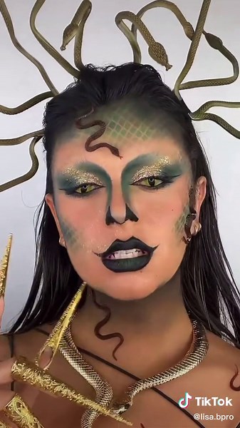 Snake Makeup Transformation Tutorial