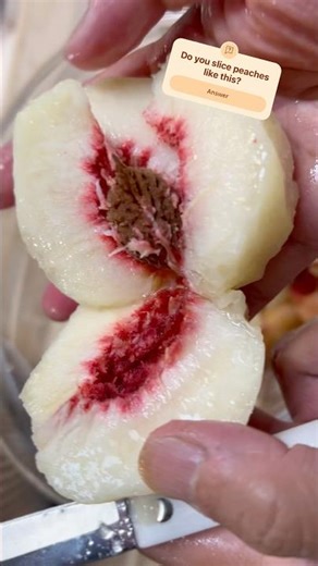 Easy way to slice a peach #asmrsounds #food #healthyfood