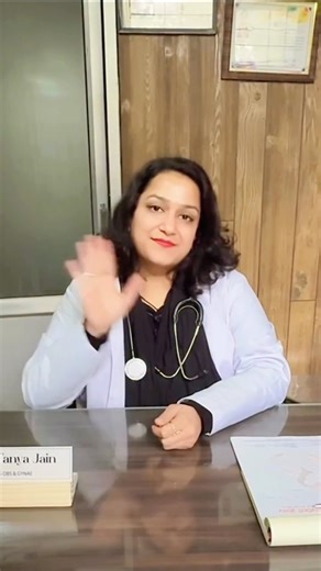 Dr Taaniya Jain | MBBS MS OBGYN on Instagram: "The 9th month is not the time to ignore signs or push through discomfort. Your body is preparing for labour. Your baby is giving signals. And small delays can turn into big emergencies. Staying alone, ignoring reduced movements, leaking, bleeding, holding urine, or long bumpy travel — these are risks you don’t need to take. If something feels off, trust that instinct. Reach out. Get checked. Ask for help. Save this reel. Share it with every mom-to-b