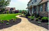 Front Yard Mulch Designs Pictures