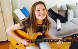 Acoustic Guitar Lessons For Kids Photos